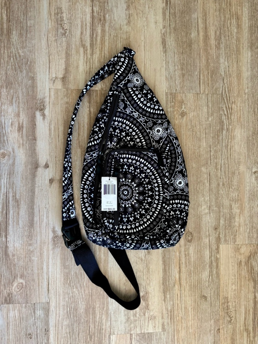 Vera Bradley Sling Backpack Black Bandana Medallion New With Tag